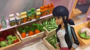 Адриан СЕНТИМОНСТР, Отец заставляет его бросить Маринетт/ Леди Баг и Супер Кот