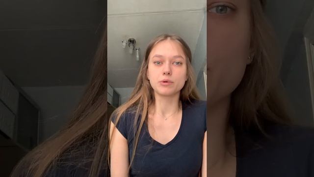 Выпускница ЮИ РУДН программы "Переводчик в сфере профессиональной коммуникации" Беляева Алёна смотреть онлайн