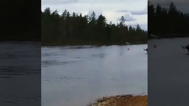 на снегоходе по воде