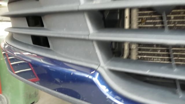 Как снять бампер VW Touran