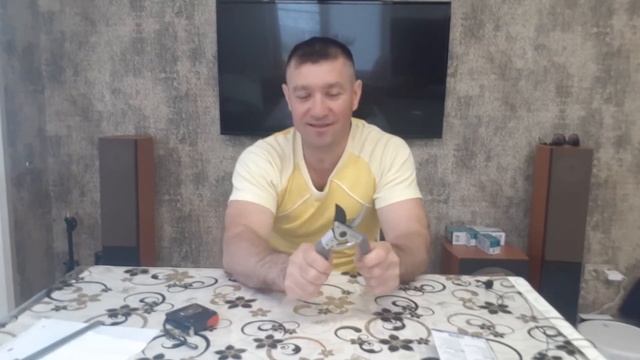 Правильный недорогой садовый инструмент из Японии. Секатор Samurai KS-8T. Распаковка и обзор. смотреть онлайн