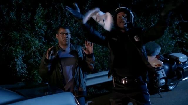Key & Peele - Magician Cop смотреть онлайн