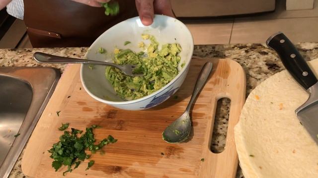 Мексиканские кесадильи по - русски | Гуакамоле | Quesadilla. Ivan Kas
