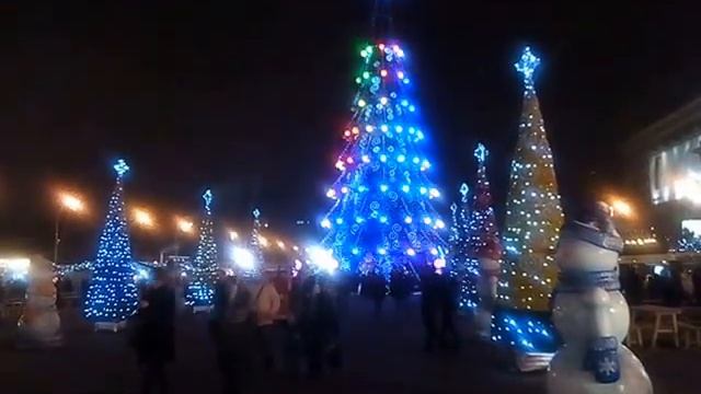 Самая красивая новогодняя елка 2016 Харьков