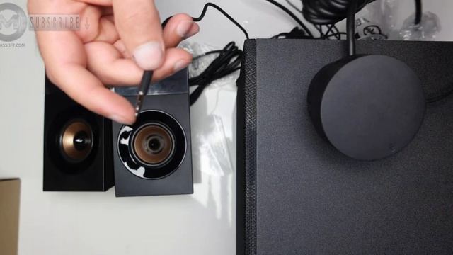 Logitech Multimedia Speaker System Z533 - Test смотреть онлайн