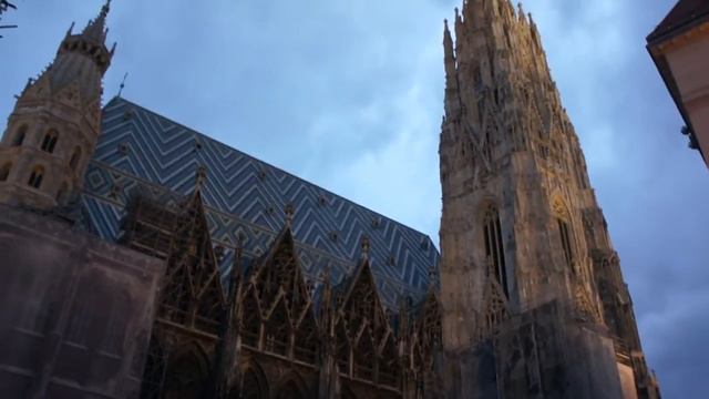 Звон 20-тонного колокола в Вене (Fight 20 ton bell in St. Stefna in Vienna)) смотреть онлайн