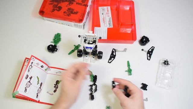 the transformers Construct Bots Wheeljack. Конструктор Трансформеры смотреть онлайн