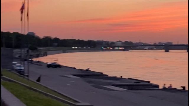 BMX NIGHTRIDE 2023 | Часть 1 | Трюки , белые ночи , полиция - РОМАНТИКА #bmx #bmxstreet #nightride смотреть онлайн