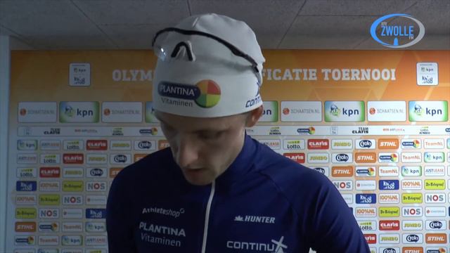 Ronald Mulder na afloop van de 500 meter смотреть онлайн