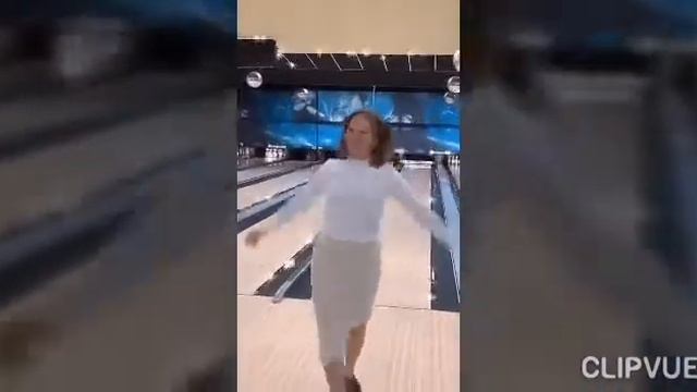 С Лучшими Друзьями Всегда Весело! В День Рождения Оленьки. БЫТЬ СОБОЙ смотреть онлайн