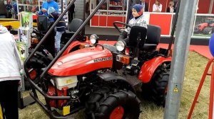 Мини-трактор МТЗ Беларус 152. Видеосюжет. Mini tractor MTZ Belarus 152. The video.