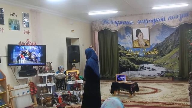 стихотворение Фазу Алиевой "Берегите себя сыновья" смотреть онлайн