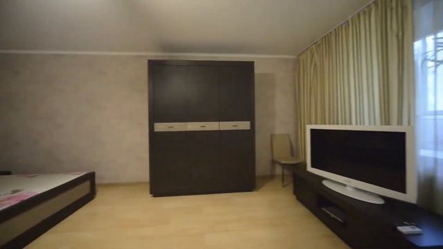 Квартира посуточно Киев: Видеообзор квартиры на Шелковичной ✔️ Безопасная аренда смотреть онлайн