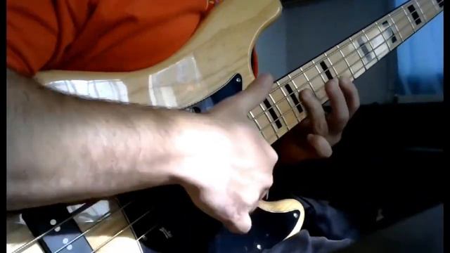 Cort GB 54 JJ with Aguilar Pickup смотреть онлайн