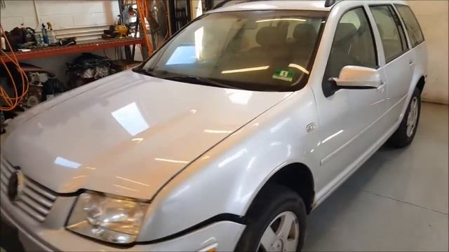 In For Parts: 2002 Volkswagen Jetta 2.0L Inventory #114996