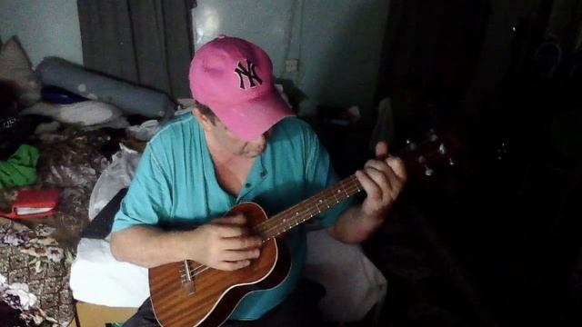 It's a Small World in a Minor Key - Week 581 Seasons of the Ukulele смотреть онлайн