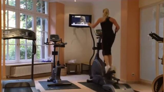 Parkhotel Schlangenbad - First Class Komfort im historischen Ambiente смотреть онлайн