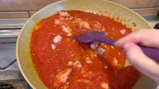 ТРИ ГАРЯЧІ ІТАЛІЙСЬКІ СТРАВИ З МАКАРОНАМИ ТА ТУНЦЕМ: УЛЮБЛЕНІ РЕЦЕПТИ, ПЕРЕВІРЕНІ ЧАСОМ