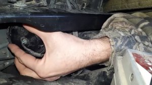 Замена ламп фары головного света Nissan Xtrail t-31 Рестайл