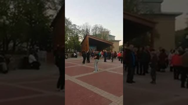 Белгородский танцор отжигает смотреть онлайн