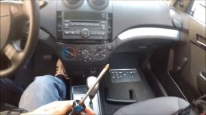 How to remove Radio in Chevrolet Aveo