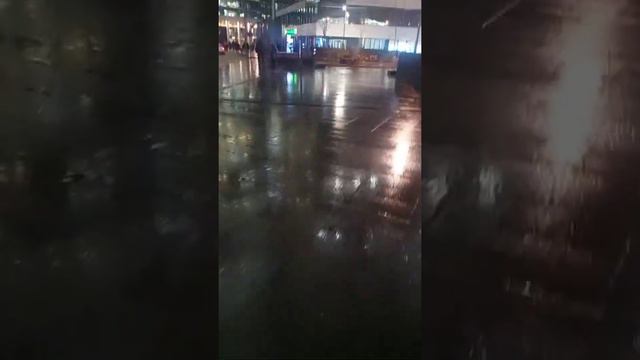 ИРЛ СТРИМ- ЖИЗНЬ В МОСКВА-СИТИ... (IRL STREAM)