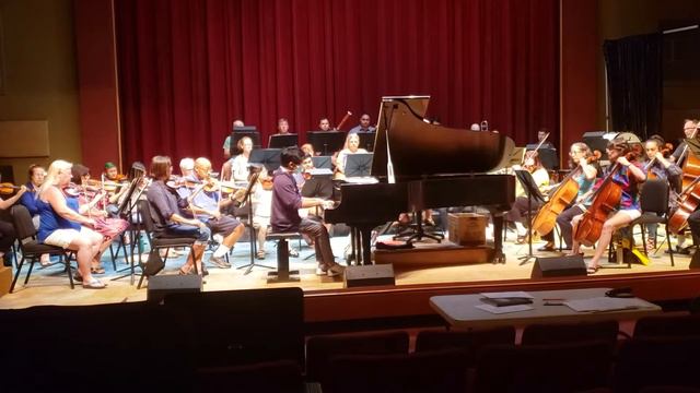 Jeremy Lee rehearsing with Maui Chamber Orchestra смотреть онлайн