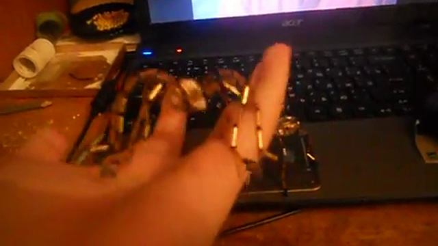 пауки из бисера смотреть онлайн