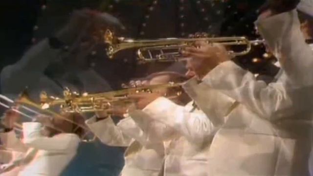 Max Greger Band: "The World Of Swing By Max Greger". смотреть онлайн