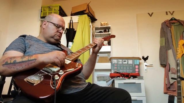 Tuesday@SadPsychedelicBlues смотреть онлайн