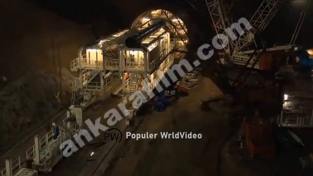 $11 billion giant tunnel machine. Scientists were shocked. смотреть онлайн