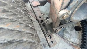 РЕГУЛИРОВКА ТОРМОЗОВ ГРУЗОВОГО ДВИГАТЕЛЯ НА КРАНЕ КБ 403.mp4