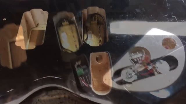 Boudreau Guitars - Building a pickup Mule part 3, all wired up and ready to test some humbuckers смотреть онлайн