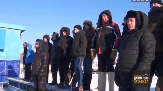 Хоккейные игры в Далматово (2015-01-28) смотреть онлайн