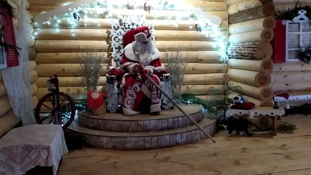 Тем временем, в доме Деда Мороза... (Дед Мороз и кот) смотреть онлайн