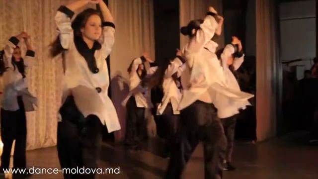 Studioul de dans in Chisinau! Танцевальная студия Flamingo смотреть онлайн