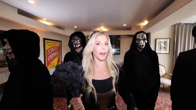 Giant Wedding at Hacker Fairy Tale Castle In Real Life to Rescue Maddie! Rebecca Zamolo смотреть онлайн