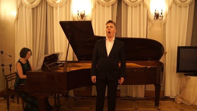 Андрей Литус - монолог Эбн-Хакиа "Два мира..." из оперы "Иоланта" (П.Чайковский) смотреть онлайн