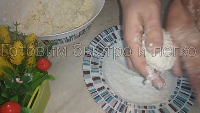 Рецепт творожных сырников на сковороде и в духовке. Ваши дети оценят! Как приготовить сырники? смотреть онлайн