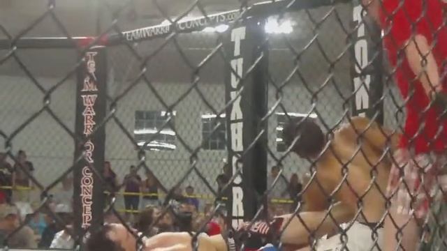 Chris Ford vs Marco Cavazos 7/30/11 Hoopeston Il Part 3 смотреть онлайн