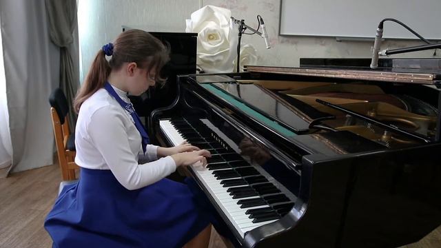 Лера Елисеева - «Прогулка по парку»». Пьеса для фортепиано смотреть онлайн