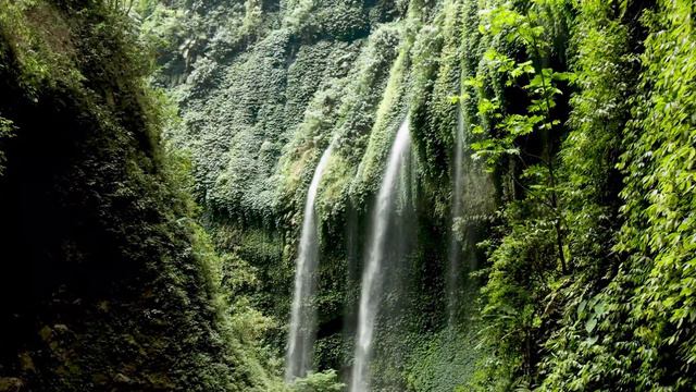 релакс музыка . горные склоны водопад. relaxation music. mountain slopes waterfall смотреть онлайн