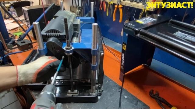 Ремонт рейсмусового станка Зубр PC305 (не крутится барабан) смотреть онлайн