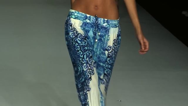 PLATAFORMA K 2013 - PASARELA CAFFE