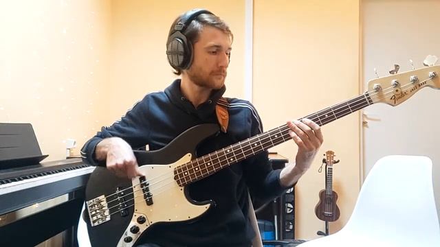 Raketkanon - Ricky (Bass cover) смотреть онлайн