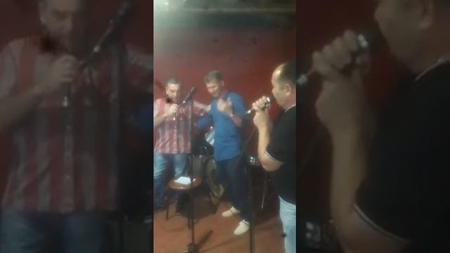 БРАВО!!! русский турист поёт ,,Тбилисо'' в батумском ресторане смотреть онлайн