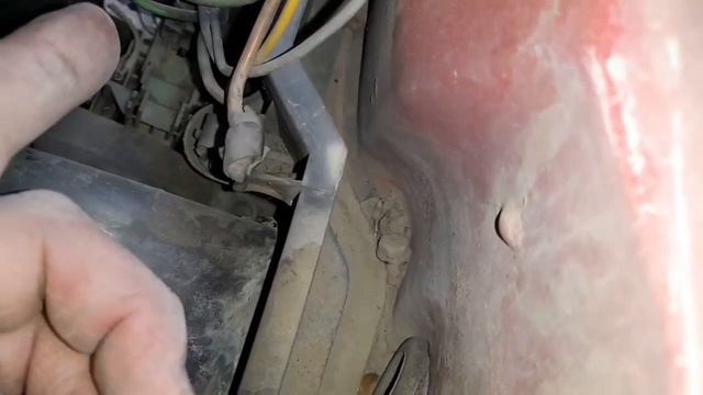 Вот почему может скрипеть и шуметь вентилятор печки.Опель Вектра а1.6. смотреть онлайн