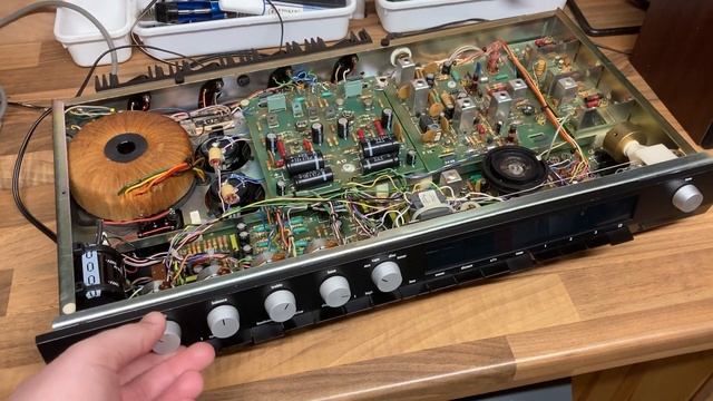 1973 Armstrong 626 Tuner Amplifier - Post Restoration Testing смотреть онлайн