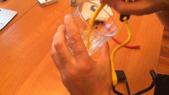 как натянуть резинку на рогатку (Замена трубчатого жгута/резинки/тяги на рогатке) смотреть онлайн