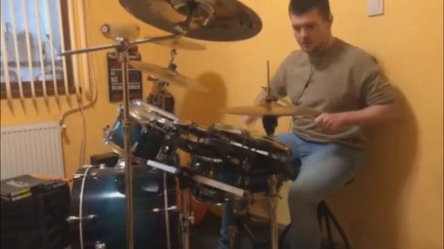 Орк. Златна Тракия - Османово Хоро Барабани / Ork. Zlatna Trakiq - Osmanovo horo Drums смотреть онлайн
